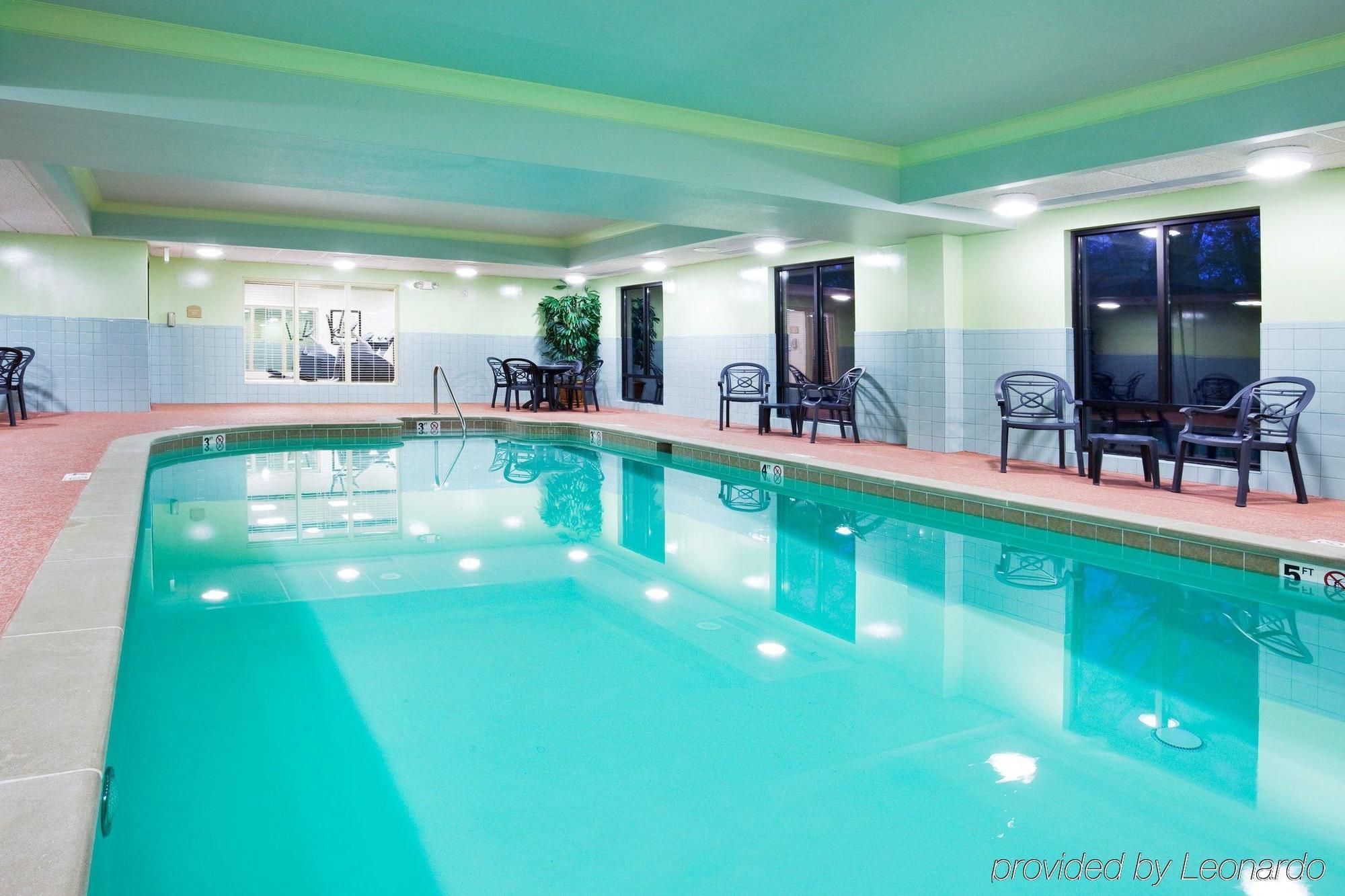 Holiday Inn Express & Suites Lebanon-Nashville Area By Ihg Facilities photo