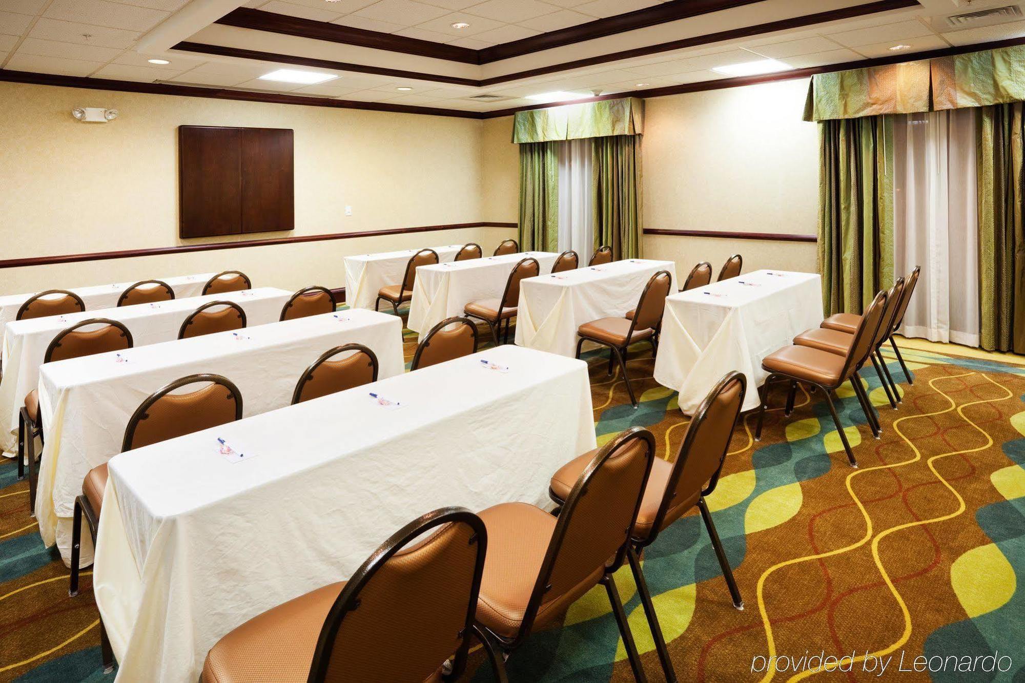 Holiday Inn Express & Suites Lebanon-Nashville Area By Ihg Facilities photo