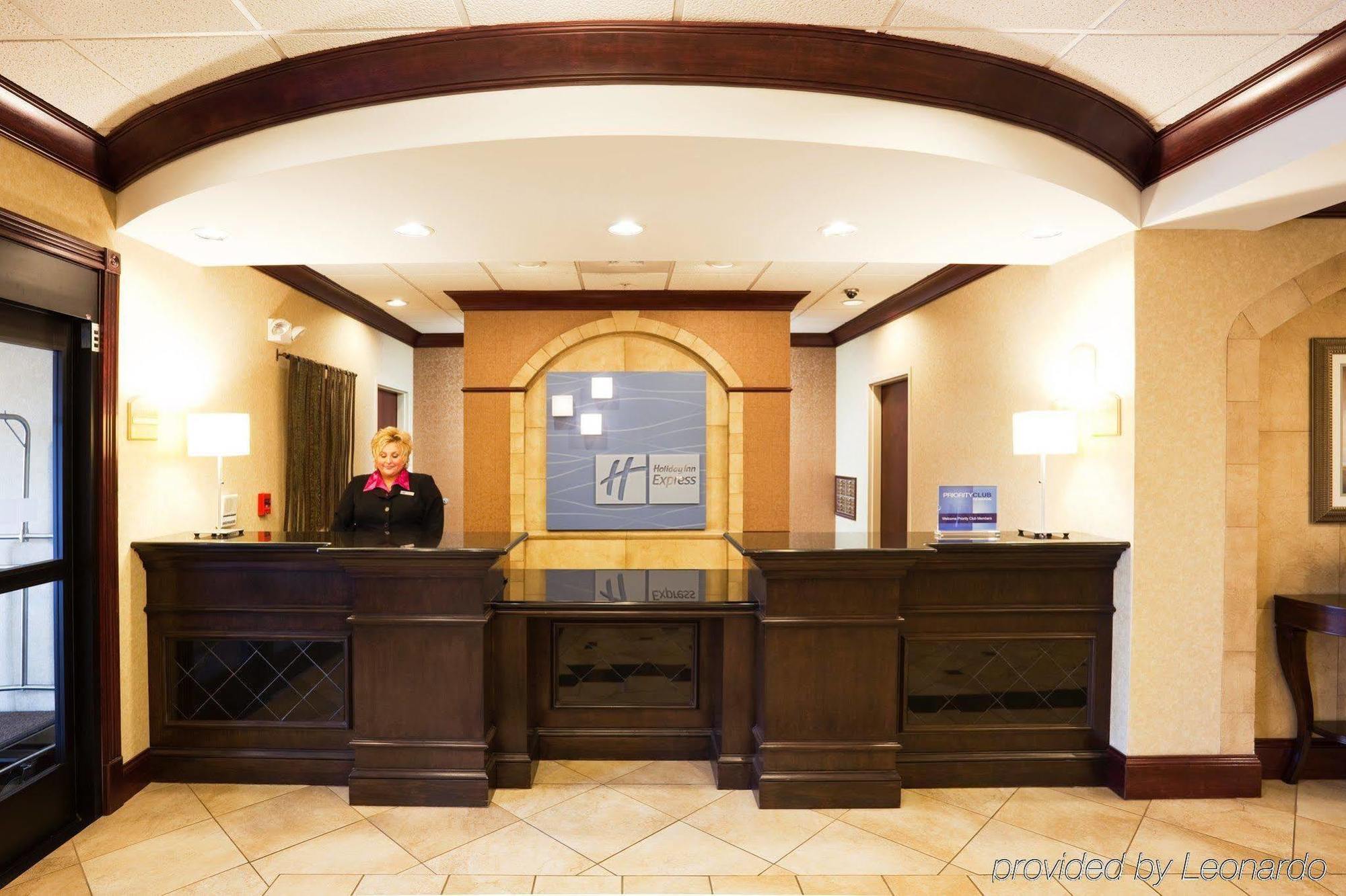 Holiday Inn Express & Suites Lebanon-Nashville Area By Ihg Interior photo